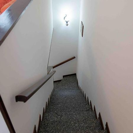 Vista Lago-Appartamento Funzionale Con Vista Varese Esterno foto