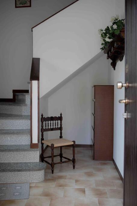 Vista Lago-Appartamento Funzionale Con Vista Varese Esterno foto